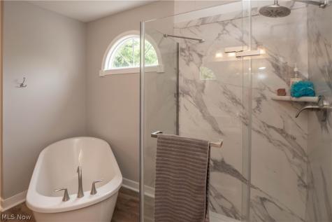 1204 Stone Crossing Street NE Canton OH 44721