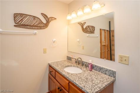 1204 Stone Crossing Street NE Canton OH 44721