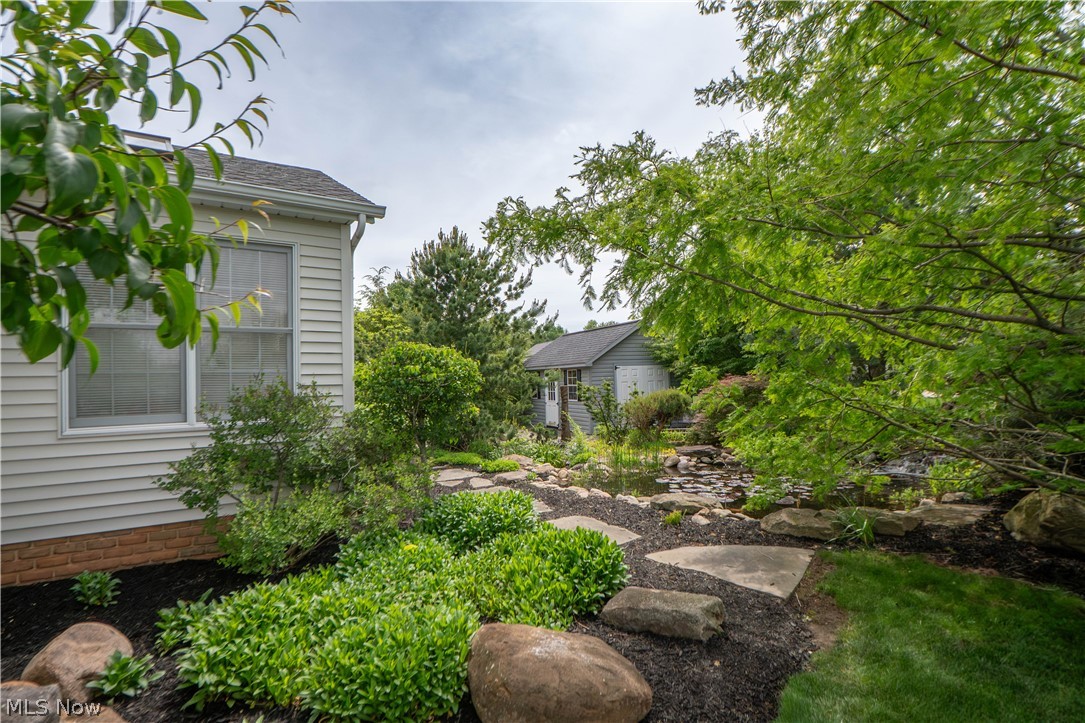 1204 Stone Crossing Street NE Canton OH 44721
