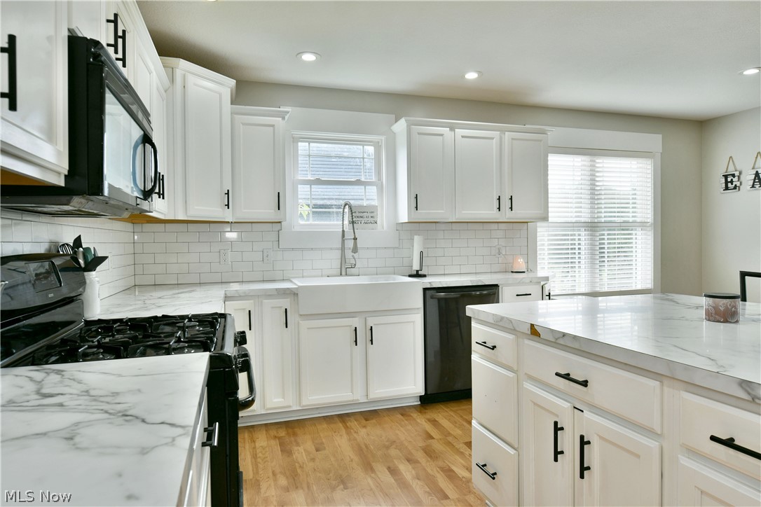 813 Dalton Drive NW Warren OH 44481