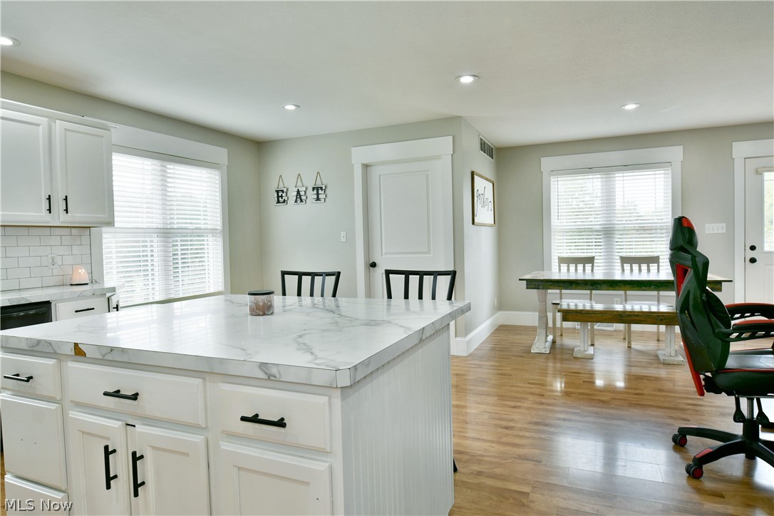 813 Dalton Drive NW Warren OH 44481