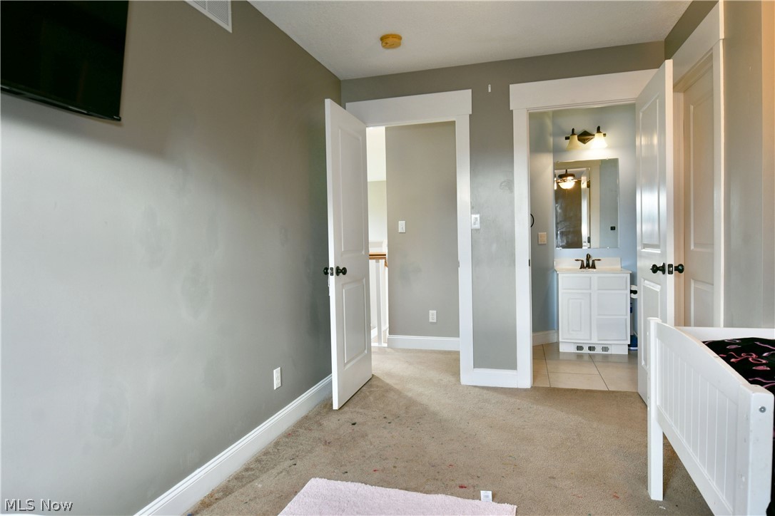 813 Dalton Drive NW Warren OH 44481