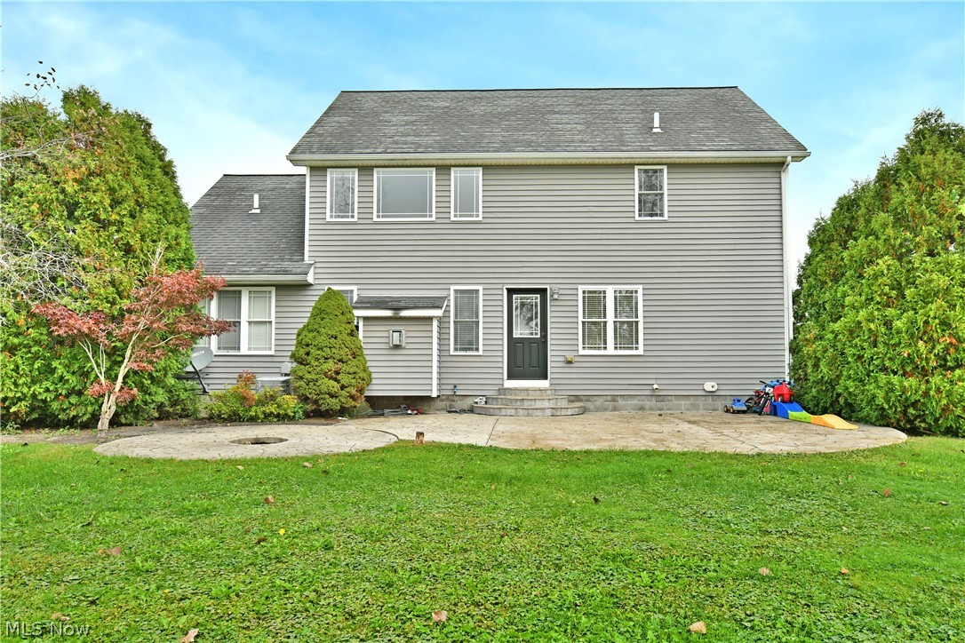 813 Dalton Drive NW Warren OH 44481
