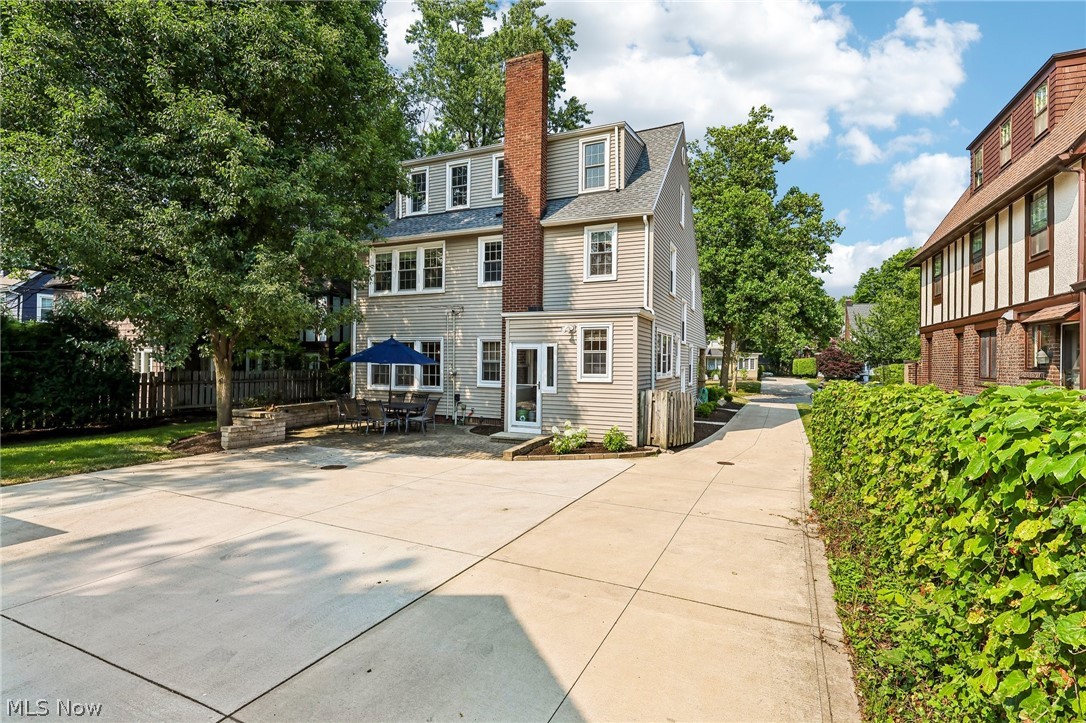 3114 Warrington Road Shaker Heights OH 44120