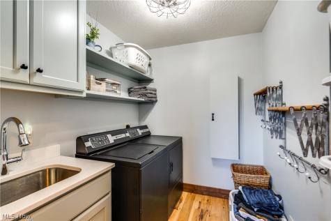 16159 Salem Church Street NE Alliance OH 44601