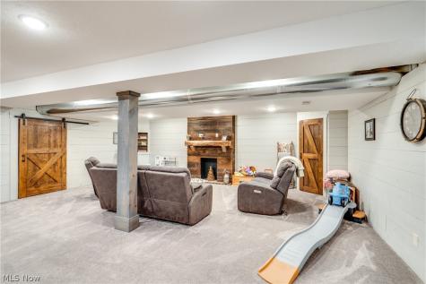 16159 Salem Church Street NE Alliance OH 44601