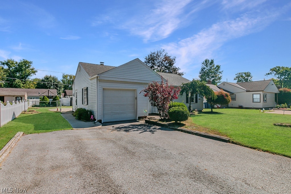 981 Cherokee Trail Willoughby OH 44094