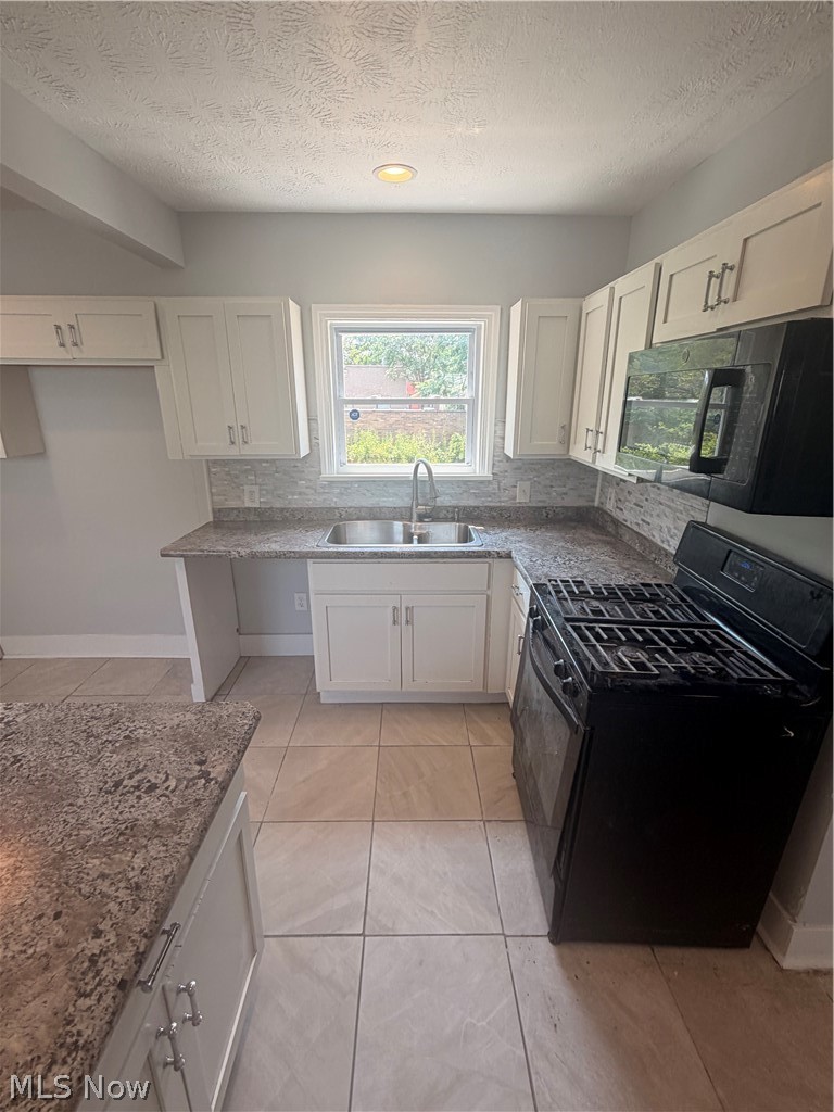 2123 Hampstead Road Cleveland Heights OH 44118