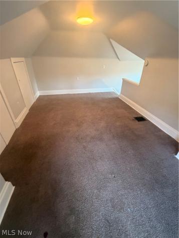2123 Hampstead Road Cleveland Heights OH 44118