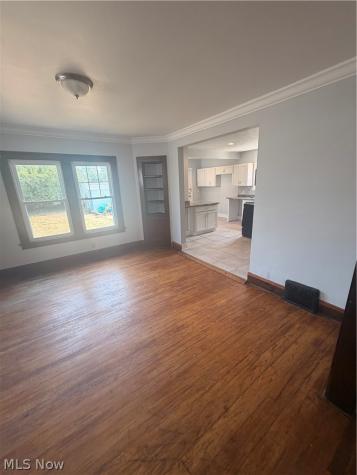 2123 Hampstead Road Cleveland Heights OH 44118