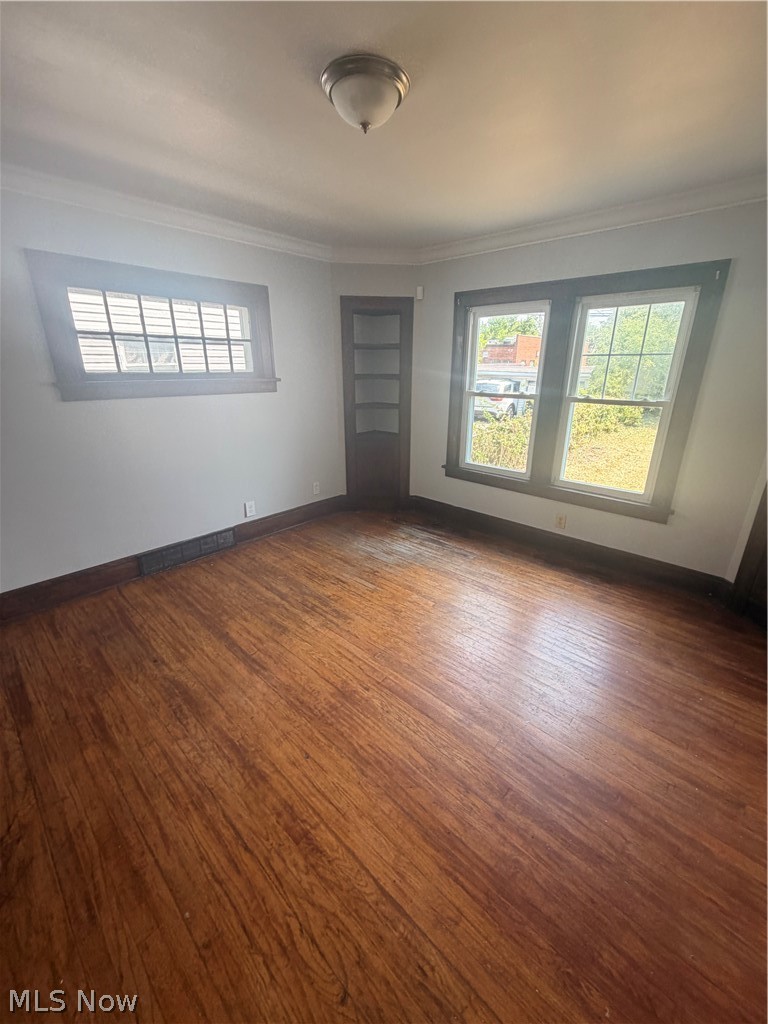 2123 Hampstead Road Cleveland Heights OH 44118