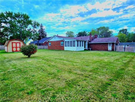 575 Woodside Avenue Youngstown OH 44505