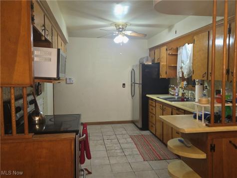 575 Woodside Avenue Youngstown OH 44505