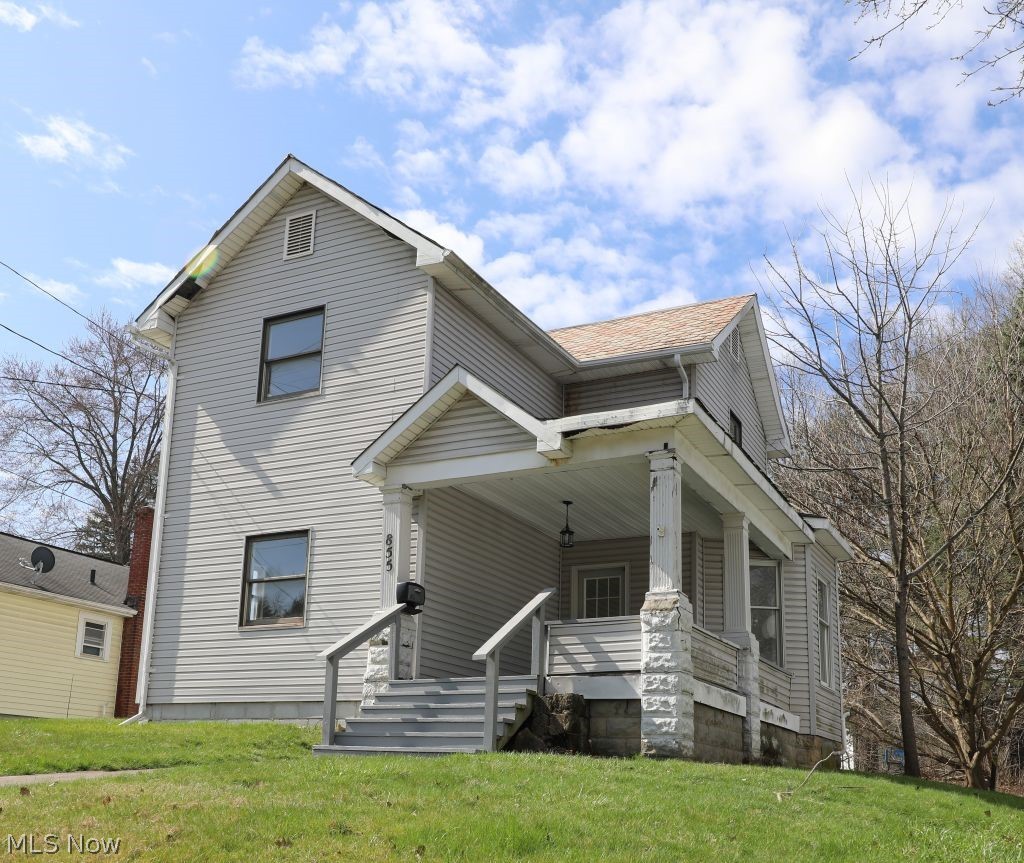 855 Newgarden Avenue Salem OH 44460