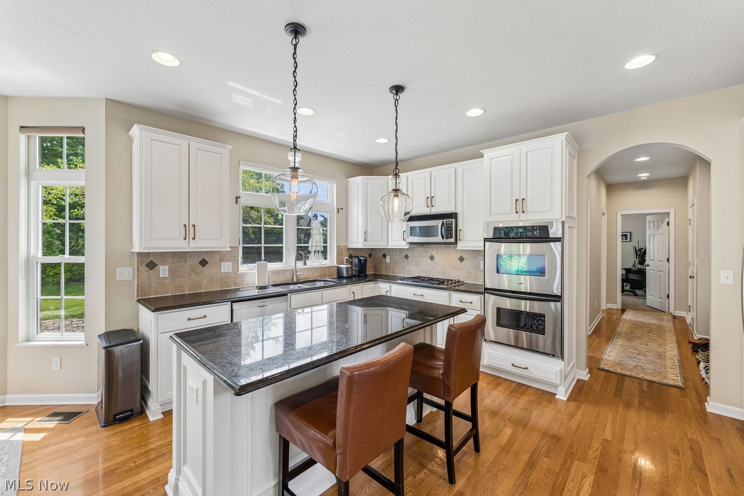 32101 Ventanas Circle Avon Lake OH 44012