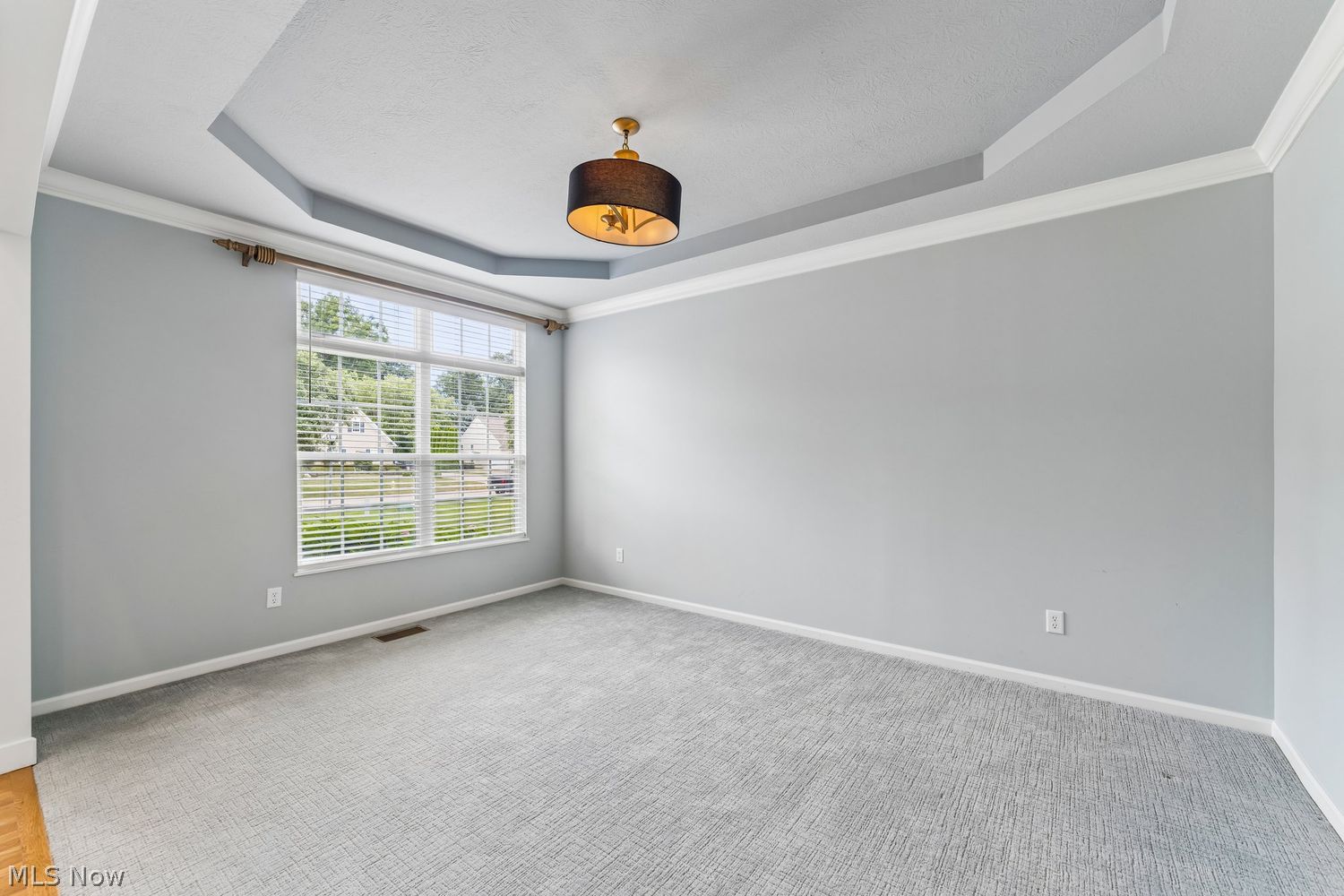 32101 Ventanas Circle Avon Lake OH 44012