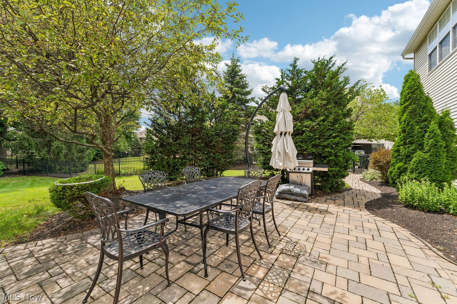 32101 Ventanas Circle Avon Lake OH 44012