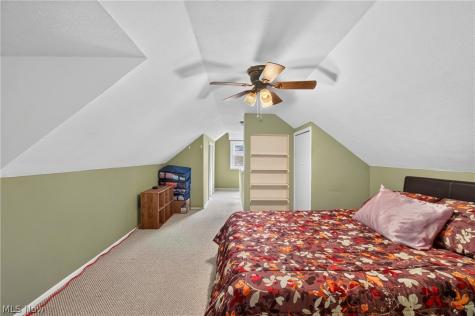 1611 32nd Street NE Canton OH 44714