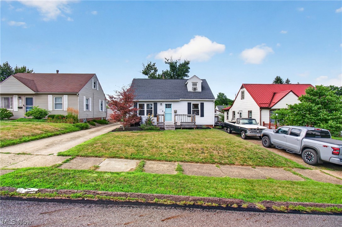 1611 32nd Street NE Canton OH 44714