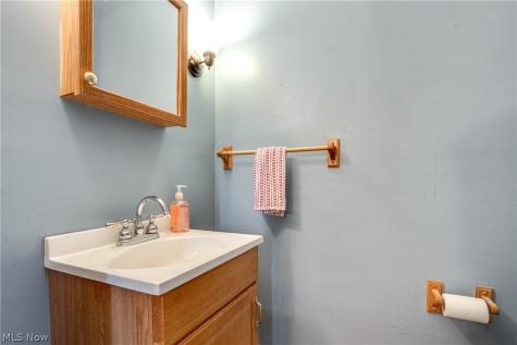 326 19th Street NW Canton OH 44709
