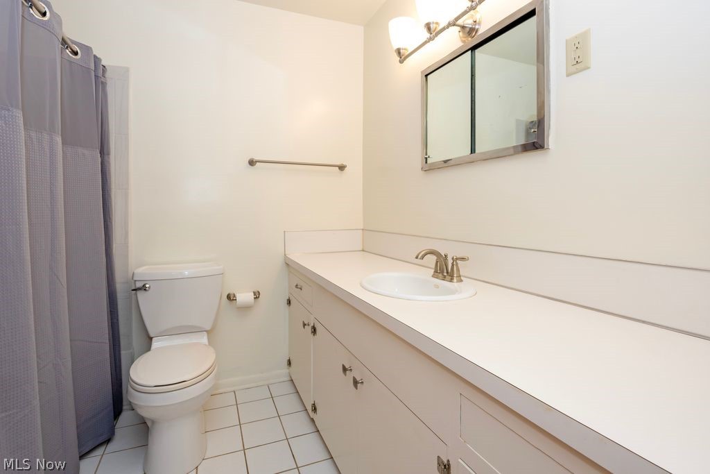 1012 Ashwood Drive Wooster OH 44691