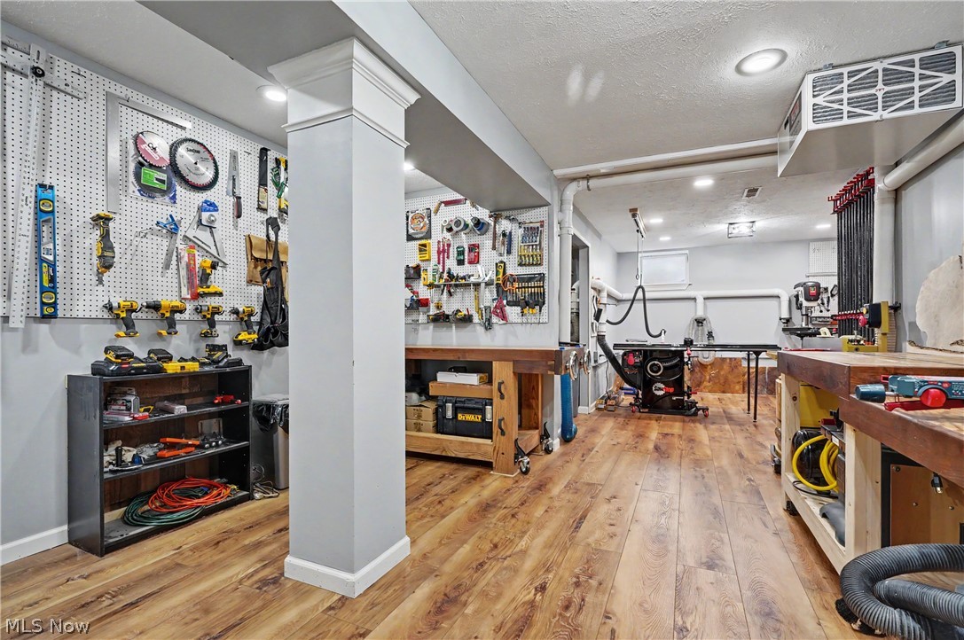 20143 Kylemore Drive Strongsville OH 44149