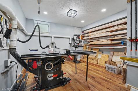 20143 Kylemore Drive Strongsville OH 44149