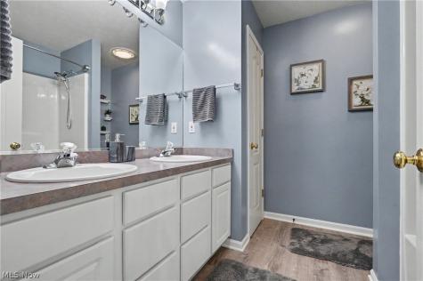 20143 Kylemore Drive Strongsville OH 44149