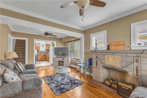 5821 Merkle Avenue Parma OH 44129