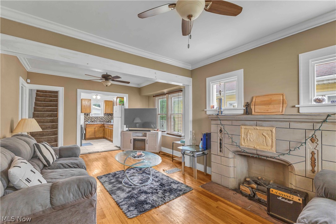 5821 Merkle Avenue Parma OH 44129