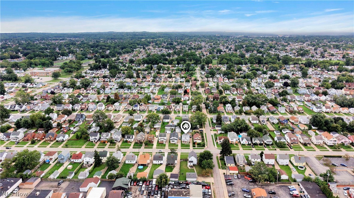 5821 Merkle Avenue Parma OH 44129