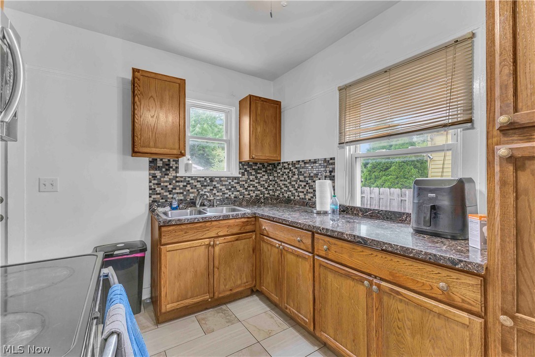 5821 Merkle Avenue Parma OH 44129