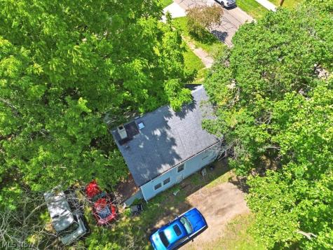222 W Miller Avenue Akron OH 44301