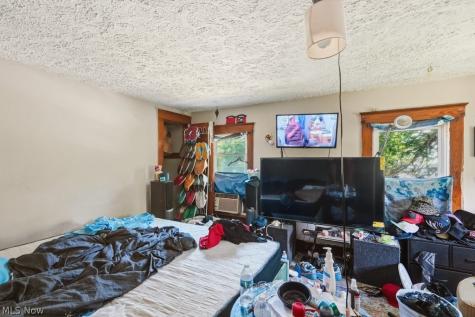 222 W Miller Avenue Akron OH 44301