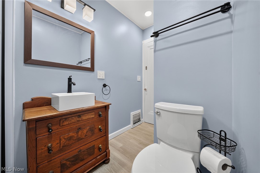 6008 N Ridge W Ashtabula OH 44004