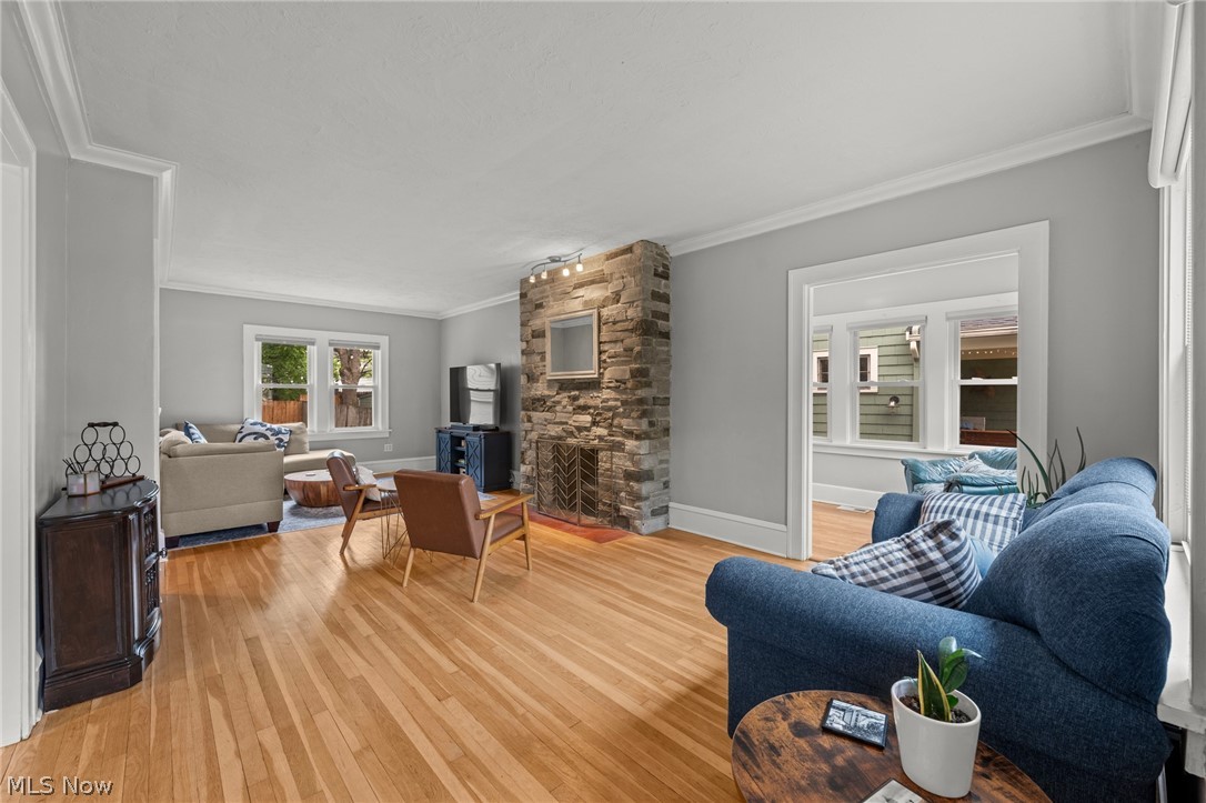 3273 Meadowbrook Boulevard Cleveland Heights OH 44118