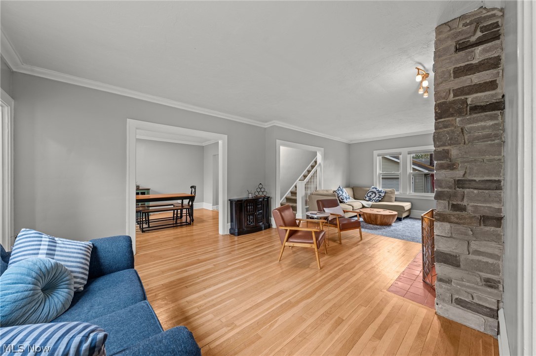 3273 Meadowbrook Boulevard Cleveland Heights OH 44118