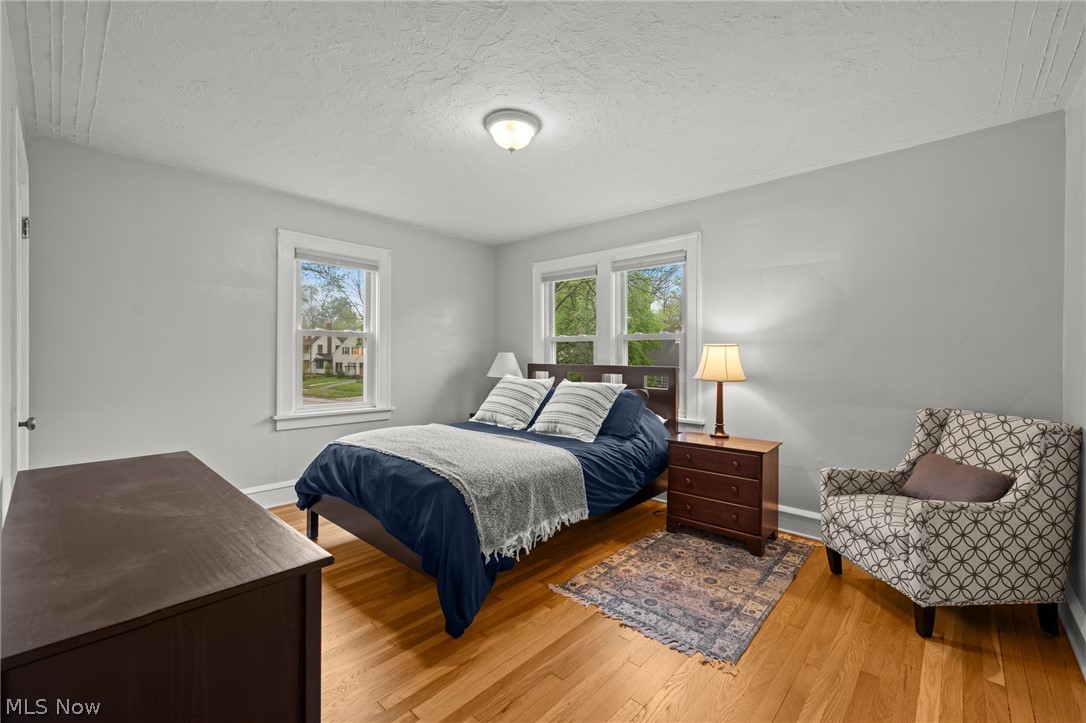 3273 Meadowbrook Boulevard Cleveland Heights OH 44118