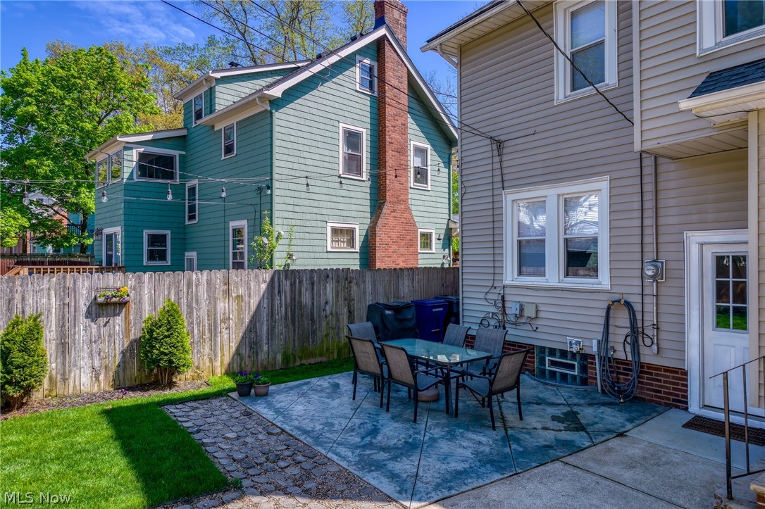 3273 Meadowbrook Boulevard Cleveland Heights OH 44118