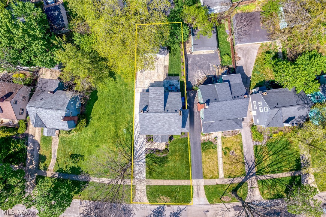 3273 Meadowbrook Boulevard Cleveland Heights OH 44118