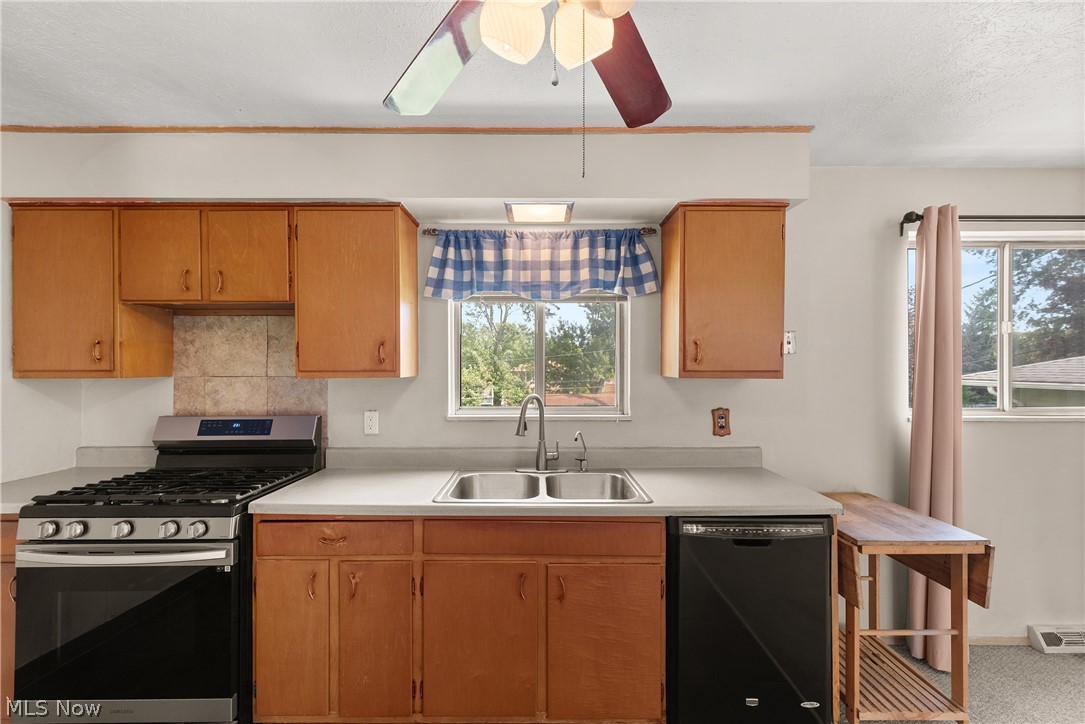 7643 Key West Drive Parma OH 44134