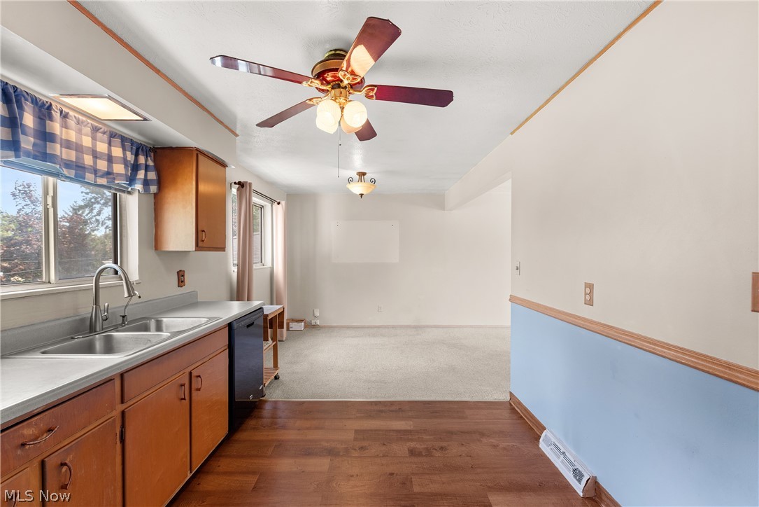 7643 Key West Drive Parma OH 44134