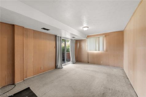 7643 Key West Drive Parma OH 44134
