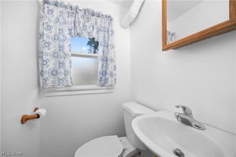 4885 Oster Road Sheffield Lake OH 44054