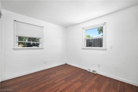 4885 Oster Road Sheffield Lake OH 44054