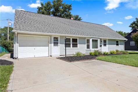 4885 Oster Road Sheffield Lake OH 44054