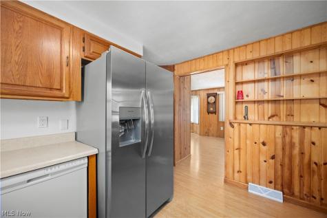 4885 Oster Road Sheffield Lake OH 44054
