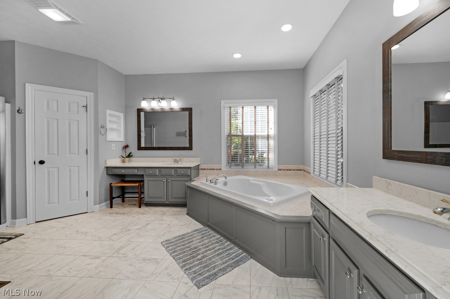 29152 Weybridge Drive Westlake OH 44145