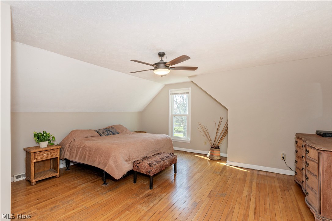 75 Maple Hill Drive Chagrin Falls OH 44022