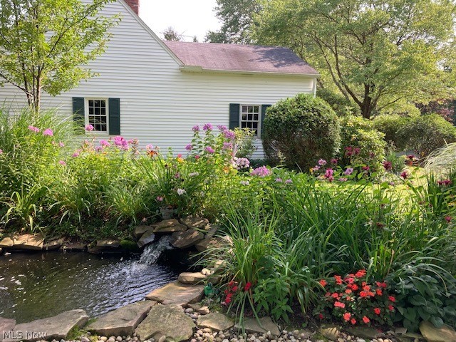 75 Maple Hill Drive Chagrin Falls OH 44022